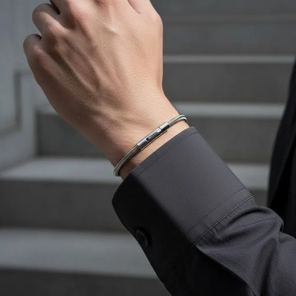 PULSEIRA DE METAL MONTRIER — TRAMA MINIMAL GREY